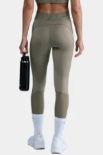 ⁦טייץ ספורט Dri-FIT⁩ – תמונה ⁦2⁩