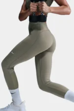 ⁦טייץ ספורט Dri-FIT⁩ – תמונה ⁦3⁩