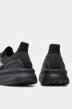 ⁦נעל ספורט ULTRABOOST 5⁩ – תמונה ⁦5⁩