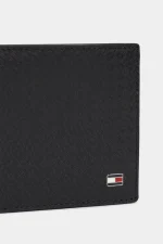 ⁦ארנק TOMMY Embossed Flag Leather Bifold⁩ – תמונה ⁦3⁩