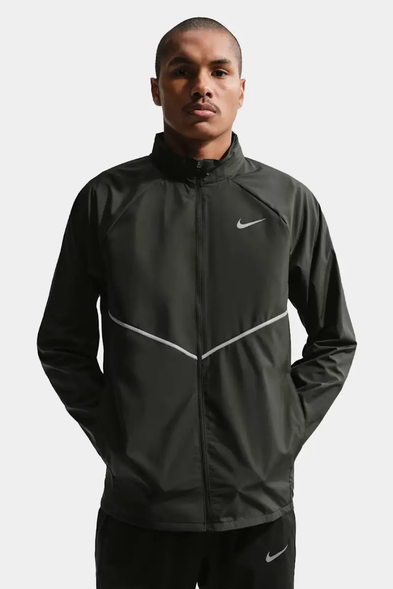 IUIUt ג'קט ניילון Nike Miler – תמונה 1